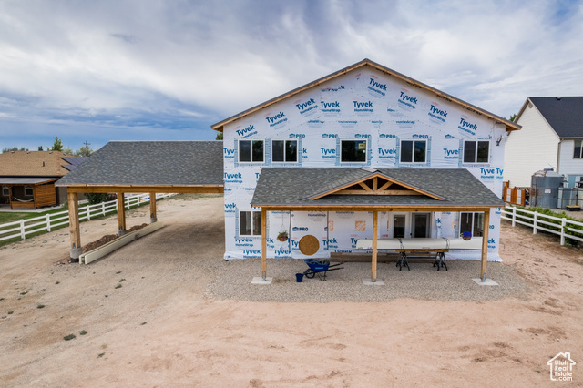 Photo 6 for MLS #2106286 at 297 E 1500 North