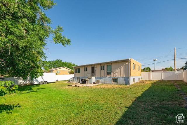 Photo 31 for MLS #2106292 at 777 W 300 North