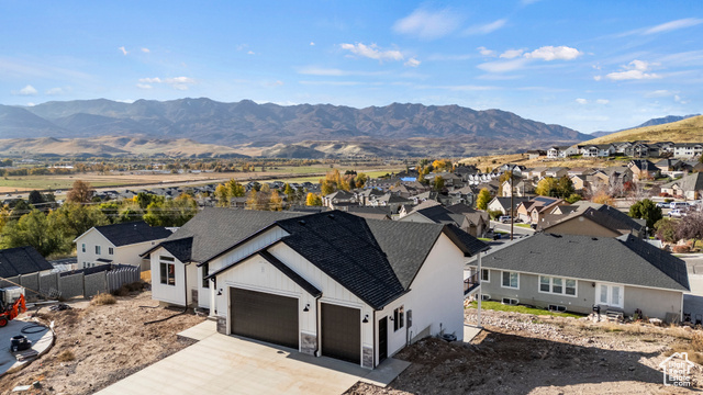 Photo 38 for MLS #2106346 at 827 E Jenny Ln