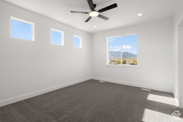 Photo 11 for MLS #2106346 at 827 E Jenny Ln