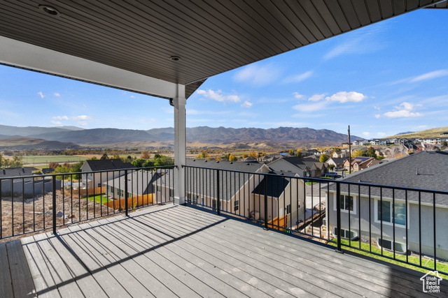 Photo 18 for MLS #2106346 at 827 E Jenny Ln