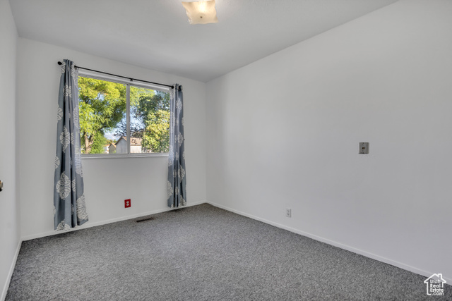 Photo 22 for MLS #2106355 at 5476 S 3350 West