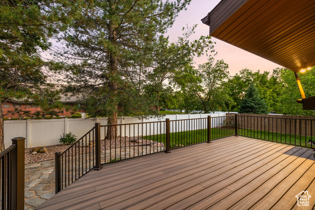 Photo 5 for MLS #2106369 at 3388 E Stonehill Ln