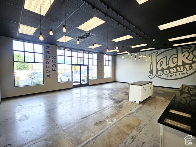 456 E State Rd 600