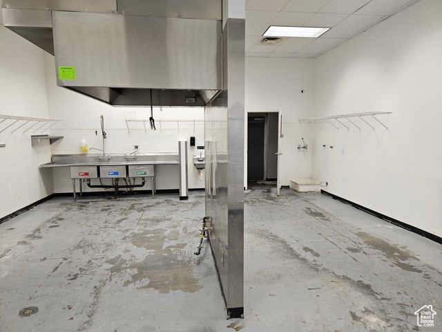 456 E State Rd 600