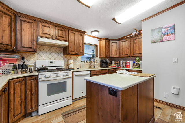 Photo 12 for MLS #2106380 at 2869 N 5150 West