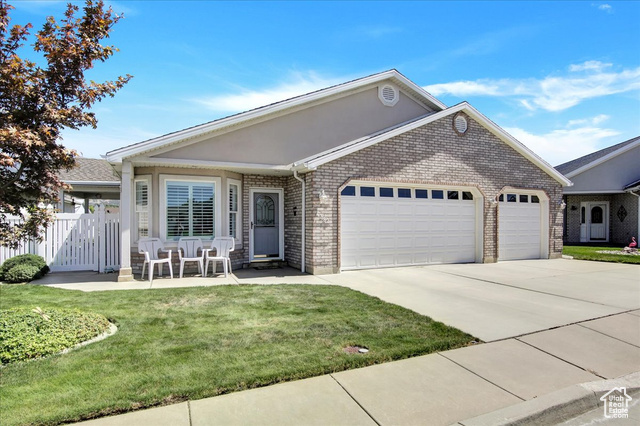 4382 S 750 W, Riverdale UT 84405