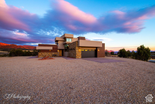 Photo 5 for MLS #2106392 at 4907 N Mesa Rd