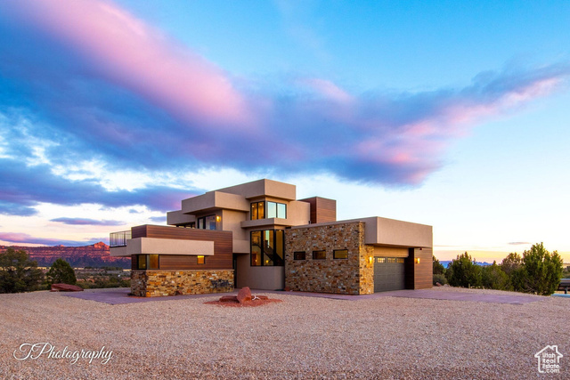 Photo 2 for MLS #2106392 at 4907 N Mesa Rd