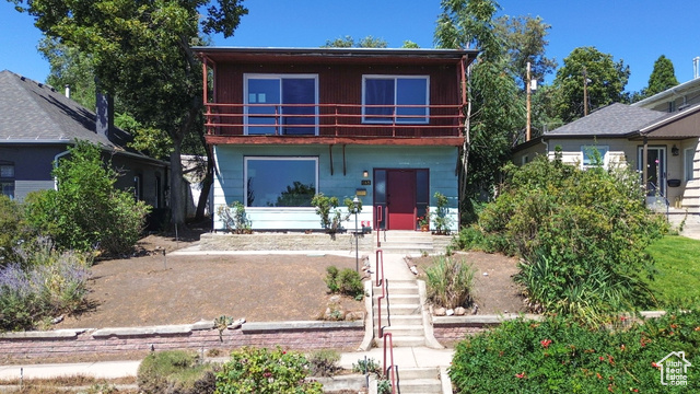 Photo 3 for MLS #2106393 at 665 E 6th Ave