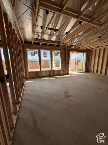 Photo 10 for MLS #2106402 at 5334 S Shorebreak Dr