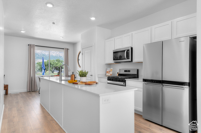 Photo 7 for MLS #2106409 at 356 E 1275 North #132