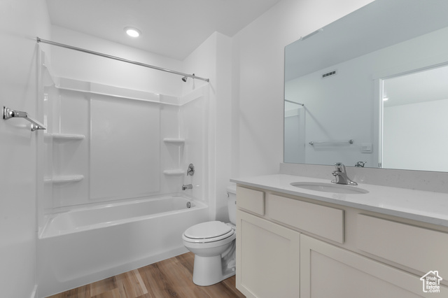 Photo 9 for MLS #2106421 at 1272 N 350 East #158