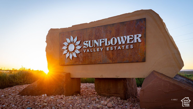 46  SEGO LILY CIR, Kanab UT 84741