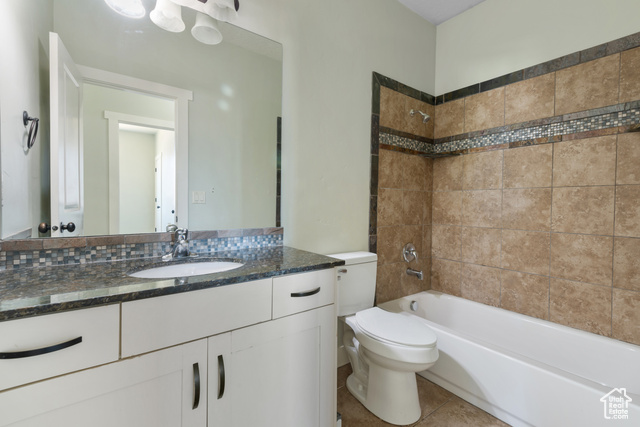 Photo 15 for MLS #2106436 at 301 E Salem Cir