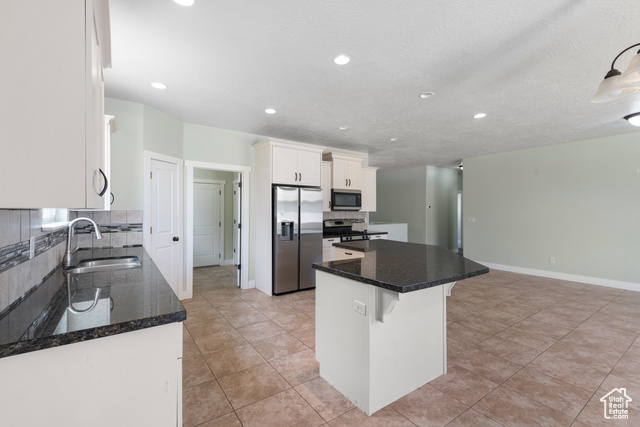 Photo 9 for MLS #2106436 at 301 E Salem Cir