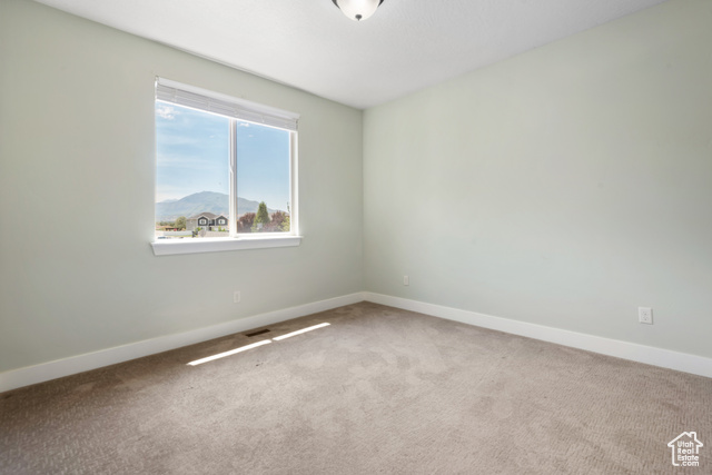 Photo 17 for MLS #2106436 at 301 E Salem Cir