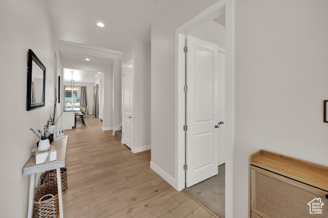 Photo 9 for MLS #2106446 at 1612 W Maple Brook Ln #27