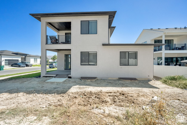 Photo 6 for MLS #2106446 at 1612 W Maple Brook Ln #27