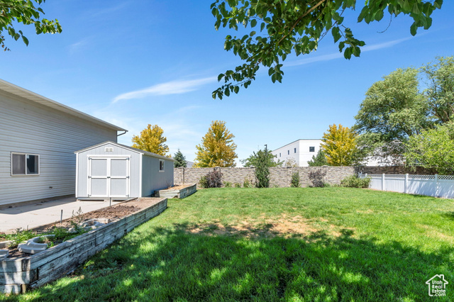 Photo 28 for MLS #2106450 at 246 W Golden Harvest Rd