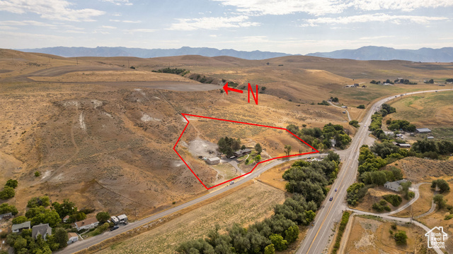 Photo 2 for MLS #2106455 at 15600 N Beaver Dam Rd
