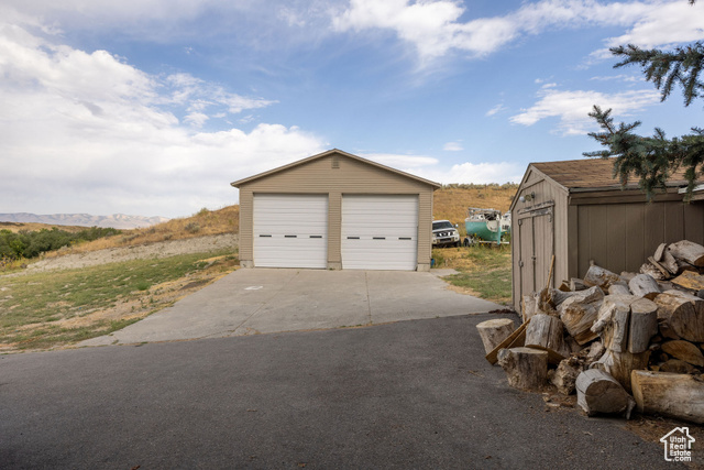 Photo 11 for MLS #2106455 at 15600 N Beaver Dam Rd