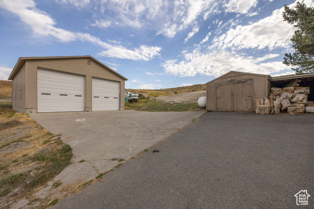 Photo 10 for MLS #2106455 at 15600 N Beaver Dam Rd