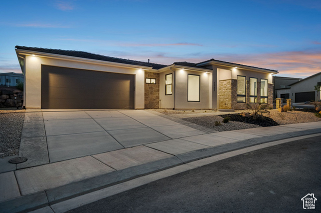 Photo 3 for MLS #2106464 at 1043 N Falcon Vw