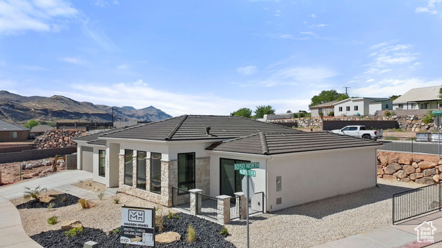 Photo 23 for MLS #2106464 at 1043 N Falcon Vw