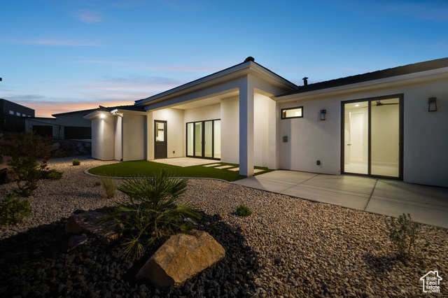 Photo 8 for MLS #2106464 at 1043 N Falcon Vw