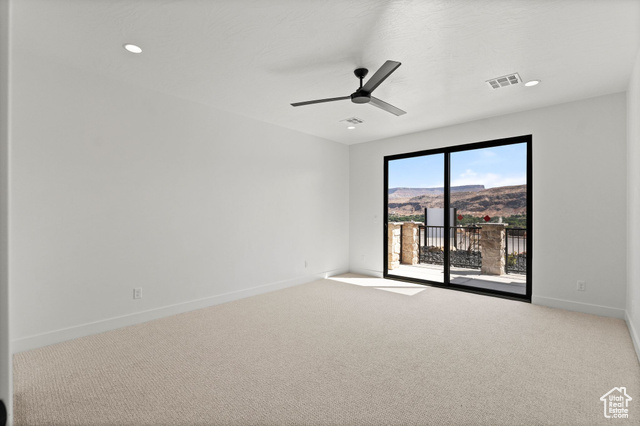 Photo 21 for MLS #2106464 at 1043 N Falcon Vw