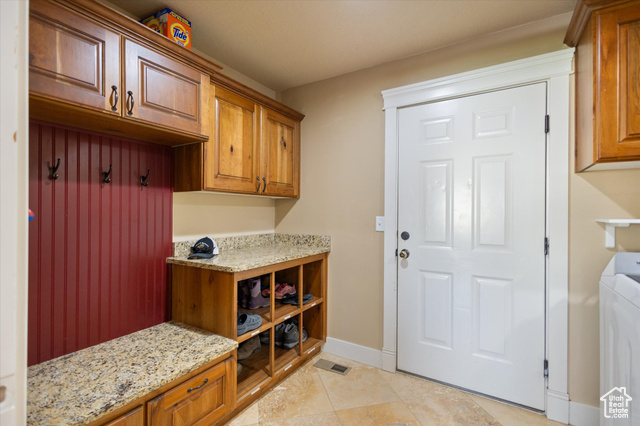 Photo 19 for MLS #2106472 at 460 N 260 East