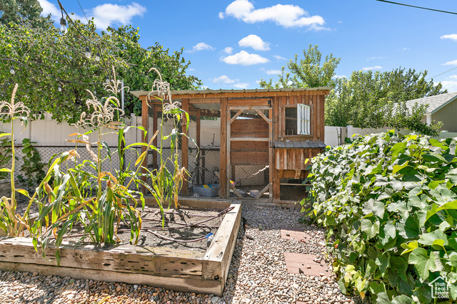 Photo 28 for MLS #2106473 at 1250 E Ridgedale Ln