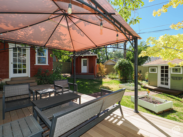 Photo 16 for MLS #2106480 at 1336 E Roosevelt Ave