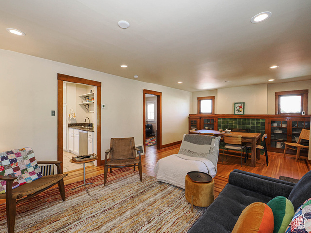 Photo 19 for MLS #2106480 at 1336 E Roosevelt Ave