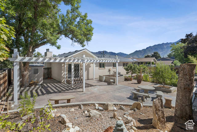 Photo 38 for MLS #2106490 at 1760 E Sunrise Meadow Dr