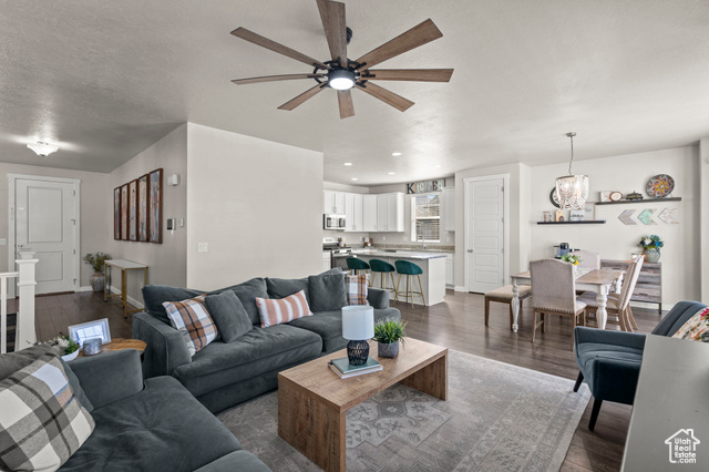 Photo 4 for MLS #2106500 at 5973 N Tippecanoe Ln