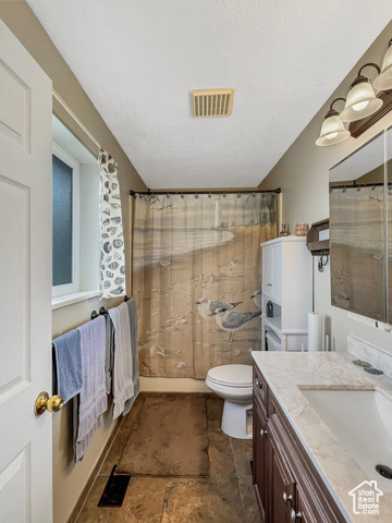 Photo 16 for MLS #2106504 at 130 E Mountain Vale Way