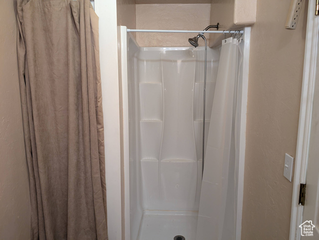 Photo 32 for MLS #2106504 at 130 E Mountain Vale Way
