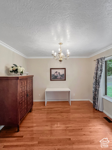 Photo 24 for MLS #2106504 at 130 E Mountain Vale Way
