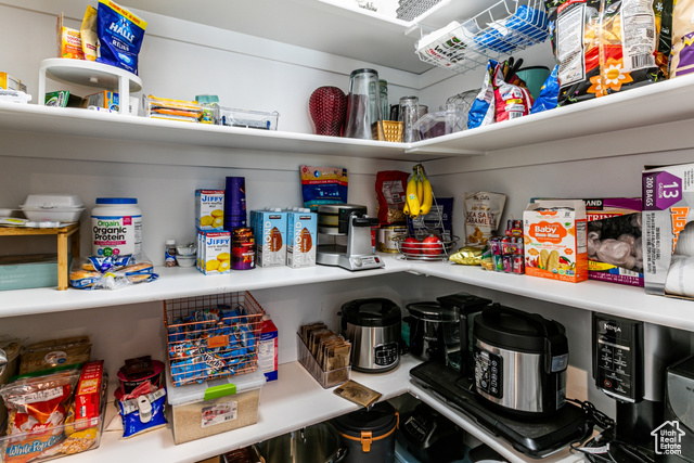 Photo 11 for MLS #2106505 at 3404 W Trentino Dr