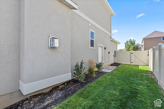 Photo 27 for MLS #2106510 at 118 W Swainson Ave