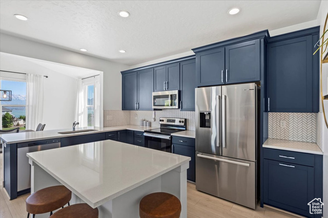 Photo 13 for MLS #2106510 at 118 W Swainson Ave
