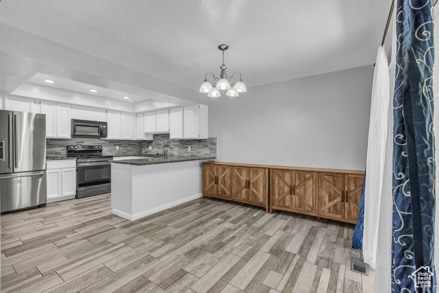 Photo 7 for MLS #2106526 at 1900 E 5625 South
