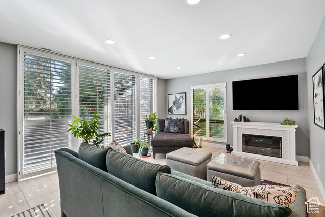 939 S DONNER WAY #104, Salt Lake City UT 84108