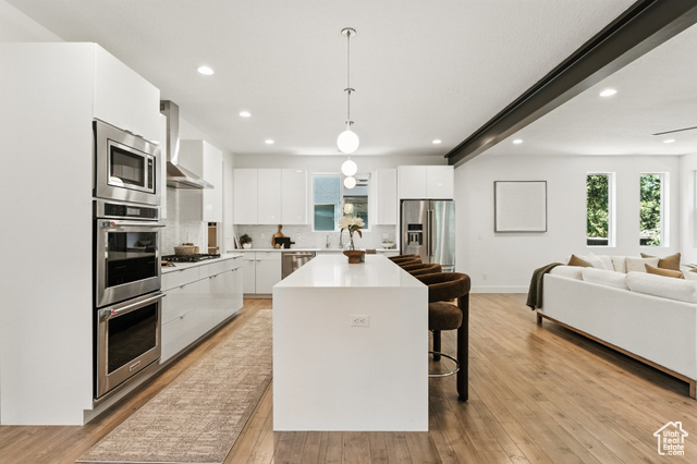 Photo 5 for MLS #2106548 at 1945 E Nunley Cir #2