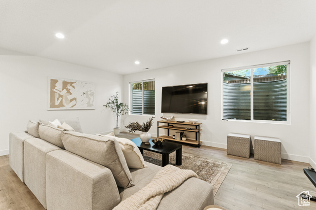 Photo 34 for MLS #2106548 at 1945 E Nunley Cir #2
