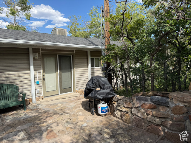 MLS #2106550 - 1001 Juniper Cir