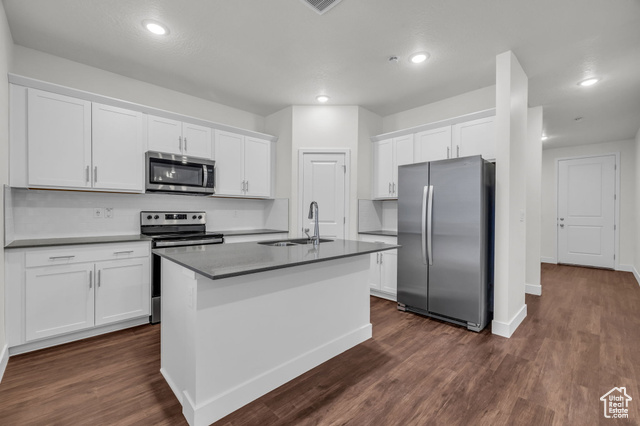 Photo 7 for MLS #2106552 at 1221 Redbud Dr