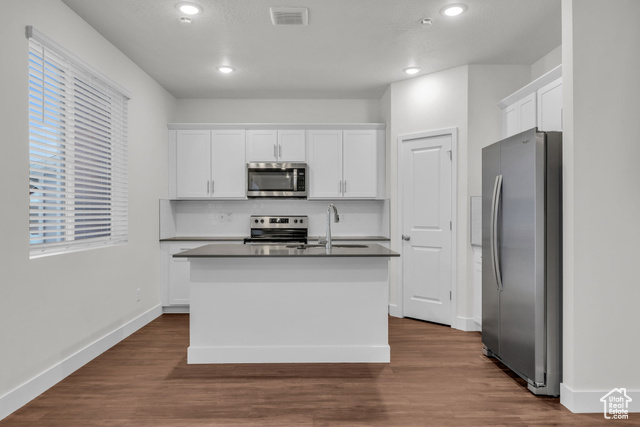 Photo 8 for MLS #2106552 at 1221 Redbud Dr